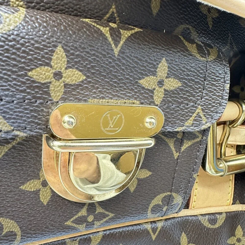 LOUIS VUITTON Authentic Brown Monogram Shoulder Bag - Picture 12 of 12